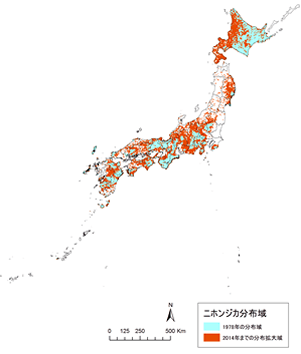 シカの分布拡大状況(青色が1978年の分布域、赤色が2014年までの分布拡大域)