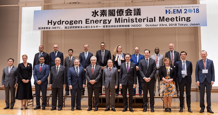 水素閣僚会議　集合写真