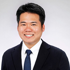 石垣 祥次郎 氏