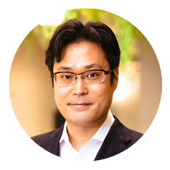 内田 鉄平 氏